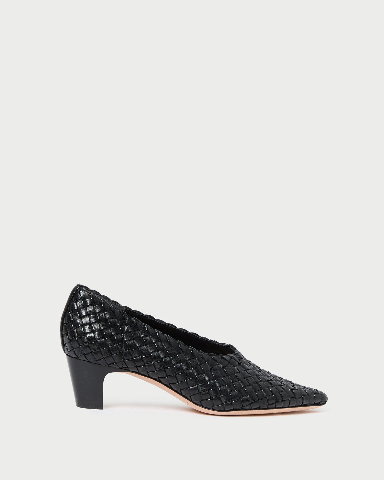 Black Woven / 11