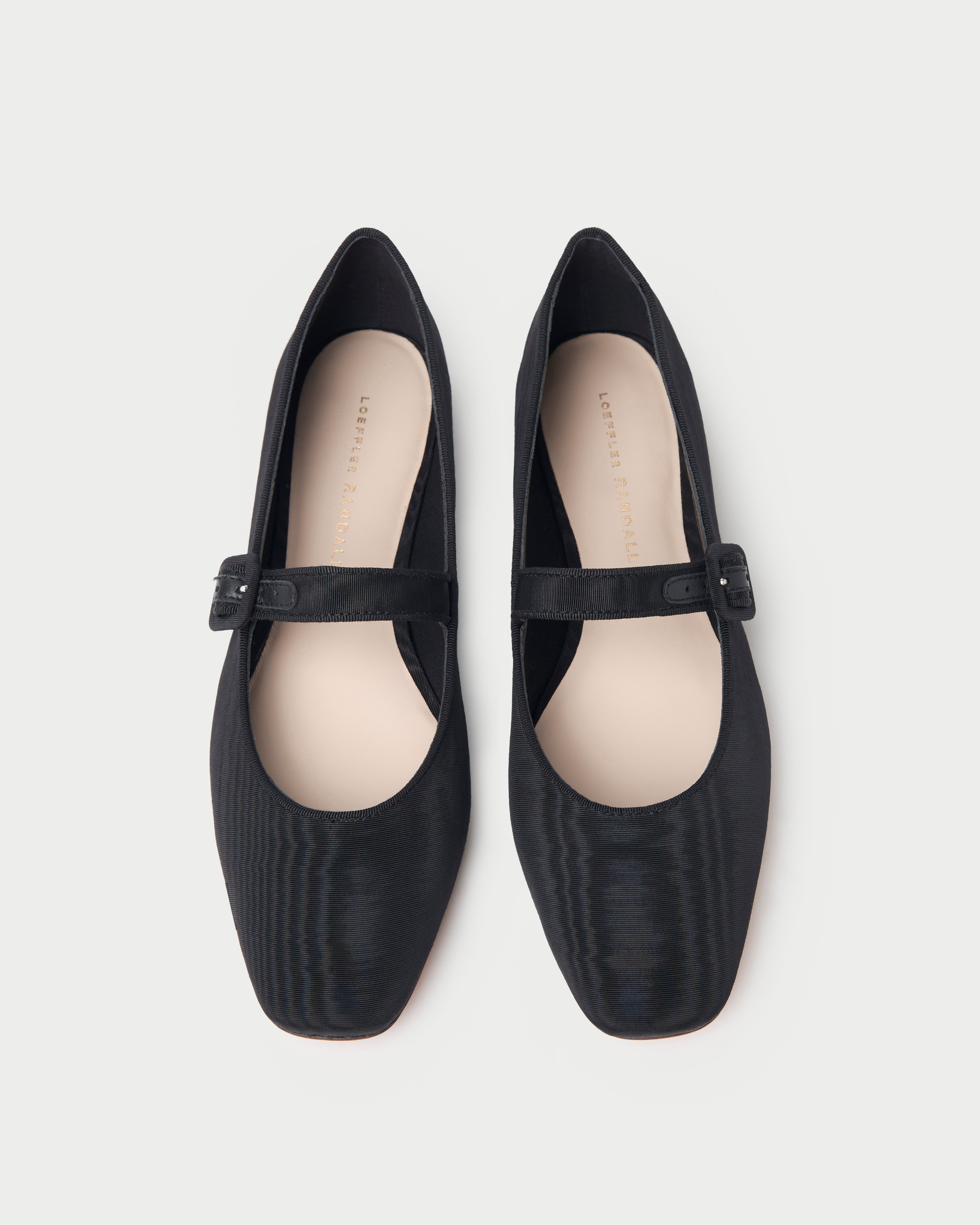 Black/Black / 12